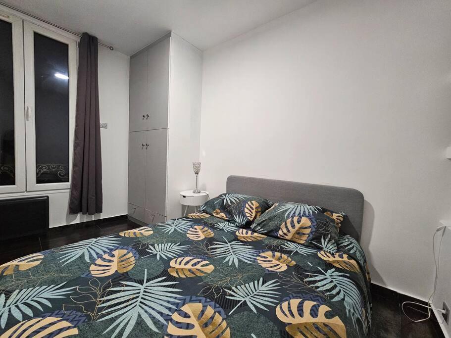 Appartement Proche Metro Paris Pantin Exterior foto