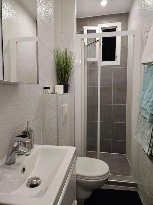 Appartement Proche Metro Paris Pantin Exterior foto